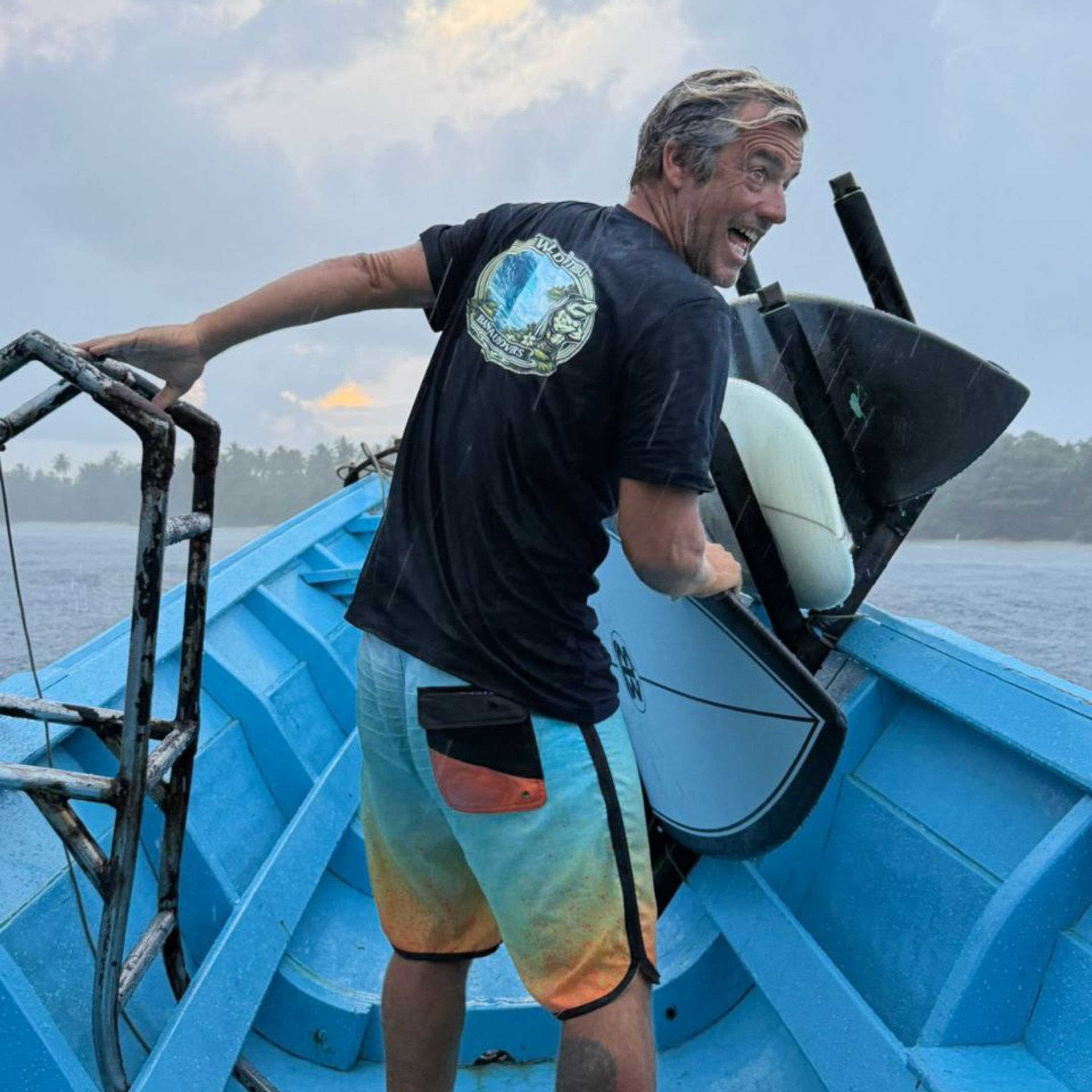 Wild Tribu Bank Vaults Lovers – Organic Cotton Tee
