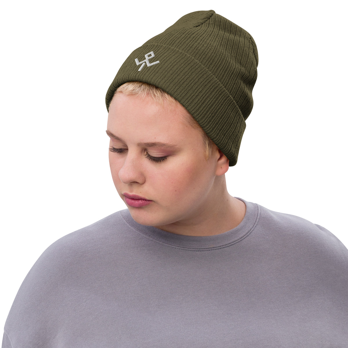 Wild Tribu — Gorro de punto en oliva, vista frontal
