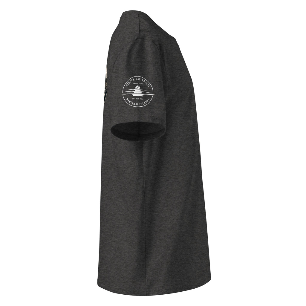 Camiseta orgánica Mentawai Hero de Wild Tribu en gris jaspeado oscuro, vista lateral derecha.